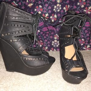 Charlotte Russe black laser cut wedges size 7